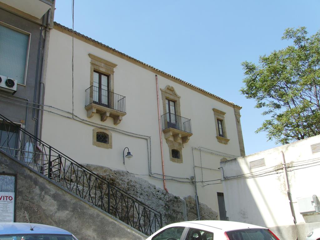 Palazzo Scaravilli